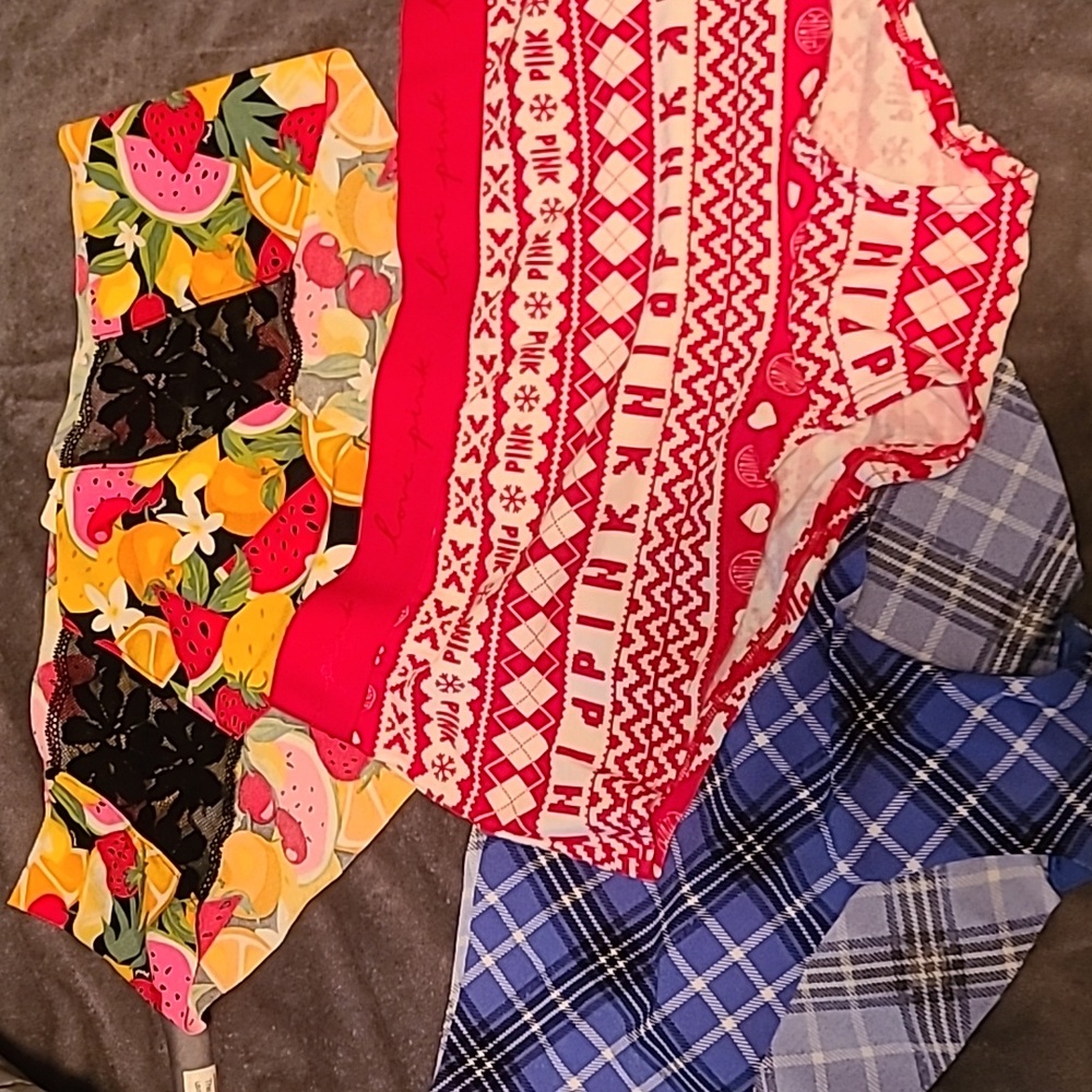 VS Pink Undies XL